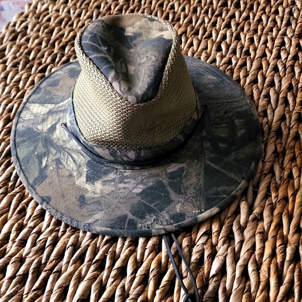 Henschel Hat Co. Camo hat